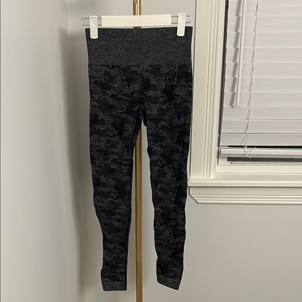 Gymshark Camo Leggings - Gray